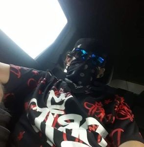 Meet your Posher, Douglas